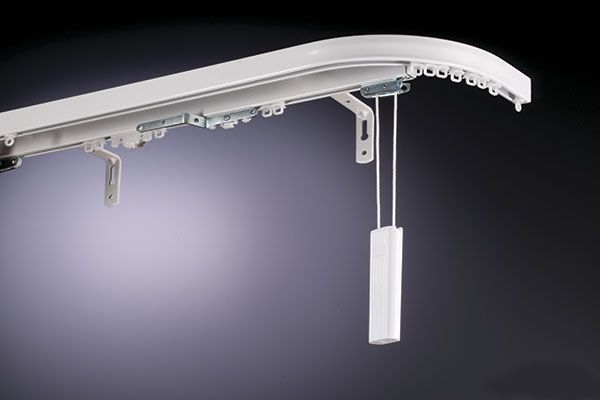 Карнизы для раздвижных штор